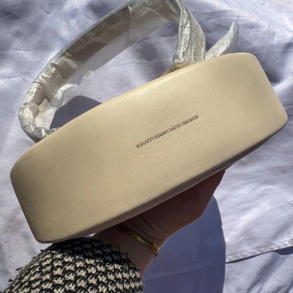 Coach Mira Shoulder Bag in Chalk White Glovetanned Leather - Picture 4 of 10